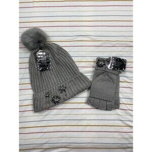 Victoria’s Secret Winter Angel Beanie & Glove Set – Gray
